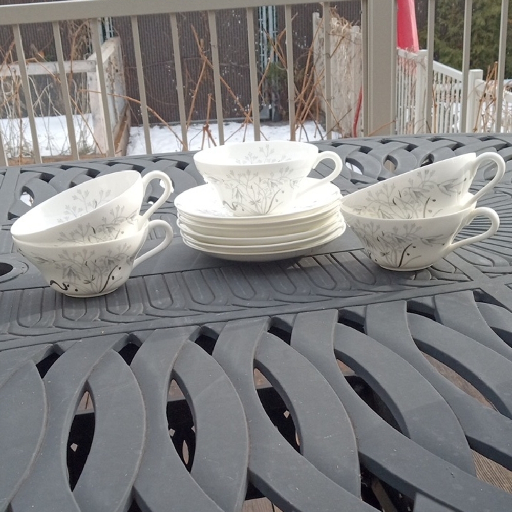 Wedgwood White and Gray Floral Teacup Set
